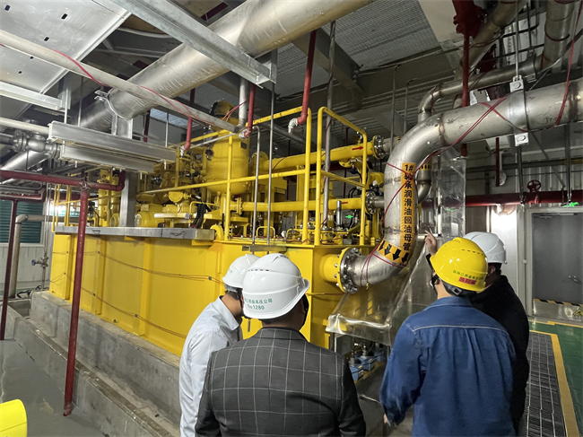 空壓機(jī)油液監(jiān)測(cè)裝置